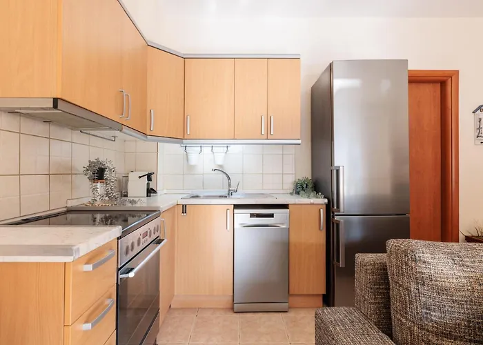 F & B Summer Collection - Kassandra -