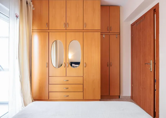 F & B Summer Collection - Kassandra - Appartement